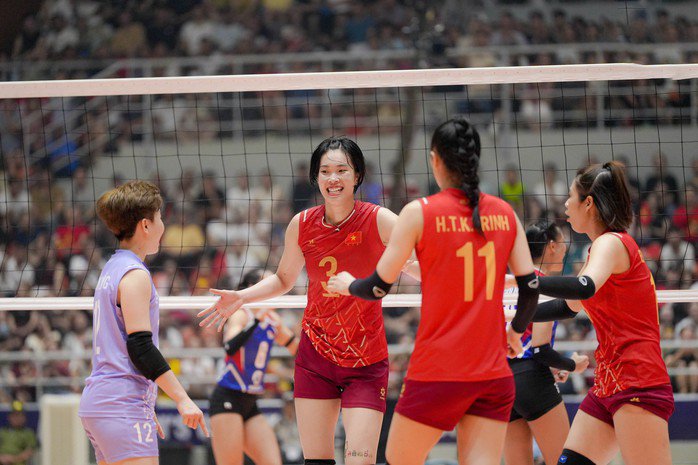 Bóng chuyền nữ Việt hạ Thái Lan: Thanh Thúy top 4 thế giới, Bích Tuyền số 1 châu Á - 1
