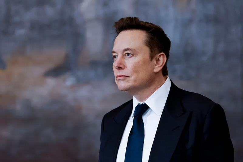 Elon Musk tiếp tục giàu nhất thế giới với khối tài sản hơn 400 tỷ USD - 1