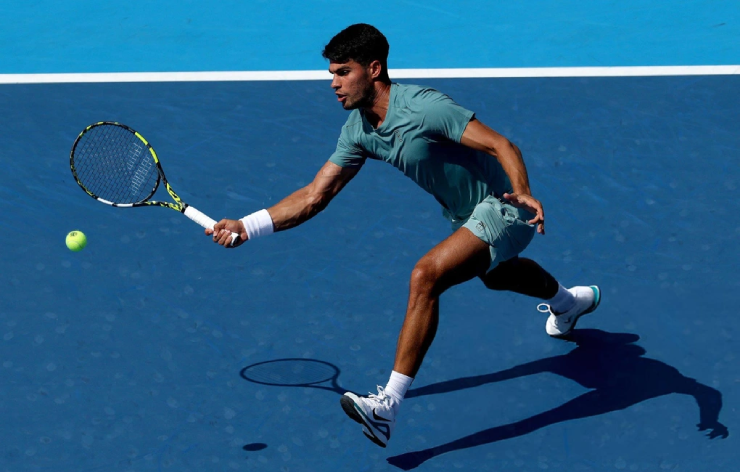 Dự đoán tennis ngày 12/8: Alcaraz đụng độ "hậu duệ" Djokovic, Zverev gặp "mồi ngon" - 1
