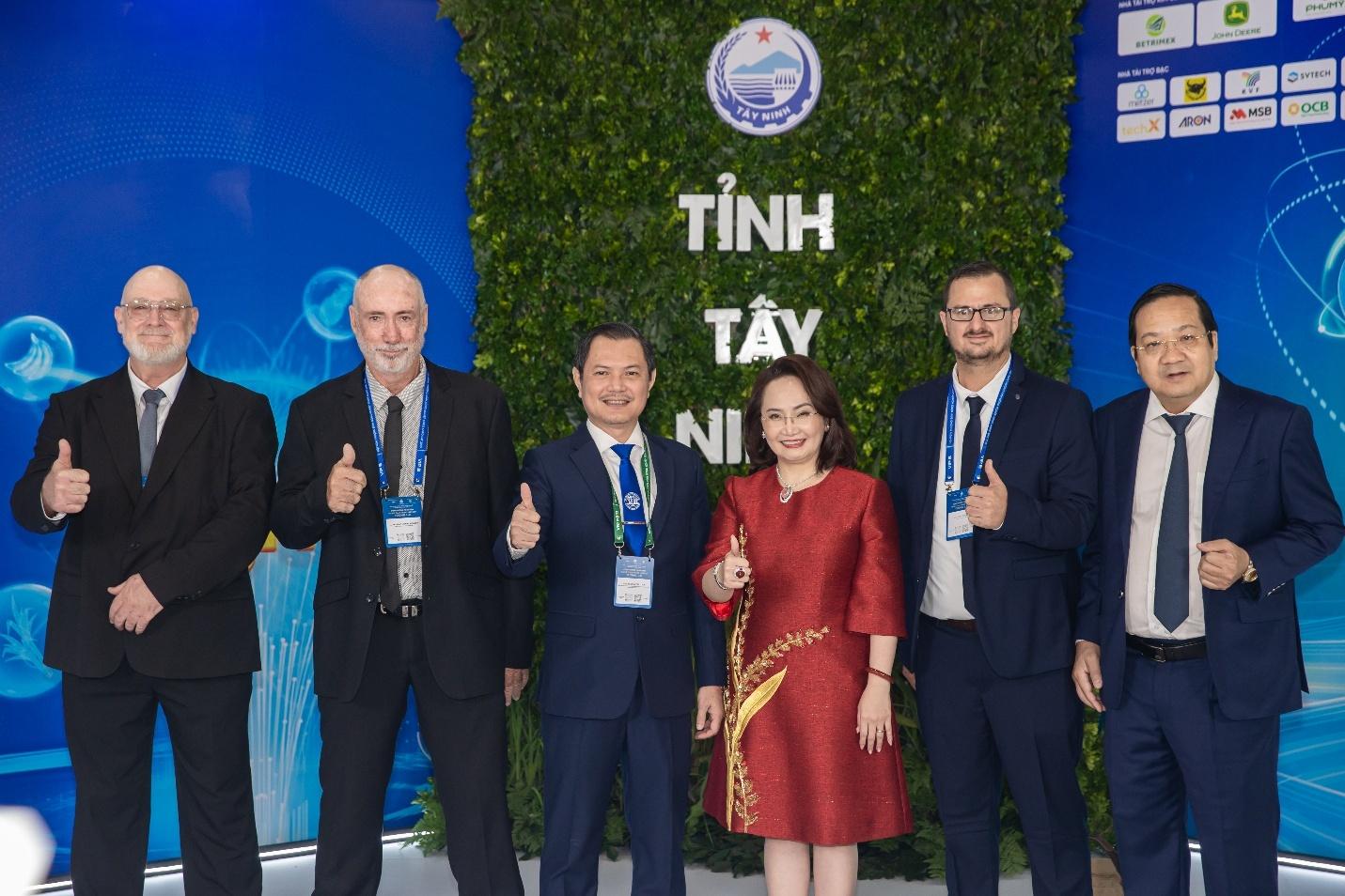 AgriS Agro Day 2025 - Cộng hưởng toàn diện: Liên minh 5 Nhà kiến tạo đột phá cho nông nghiệp Việt - 7