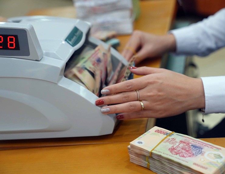 Có 100 triệu đồng gửi tiết kiệm hiện nhận được bao nhiêu tiền lãi? - 1