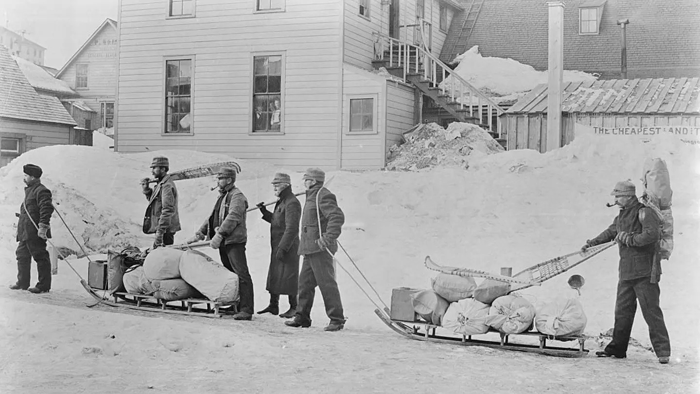 Alaska từng thuộc về Nga, vì sao ngày nay là của Mỹ? - 4