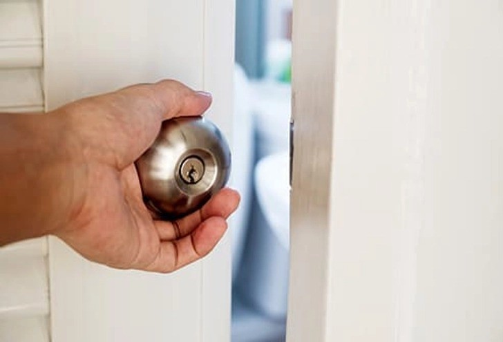 Những điều nên làm và nên tránh sau "chuyện ấy" mà rất ít người biết - 2