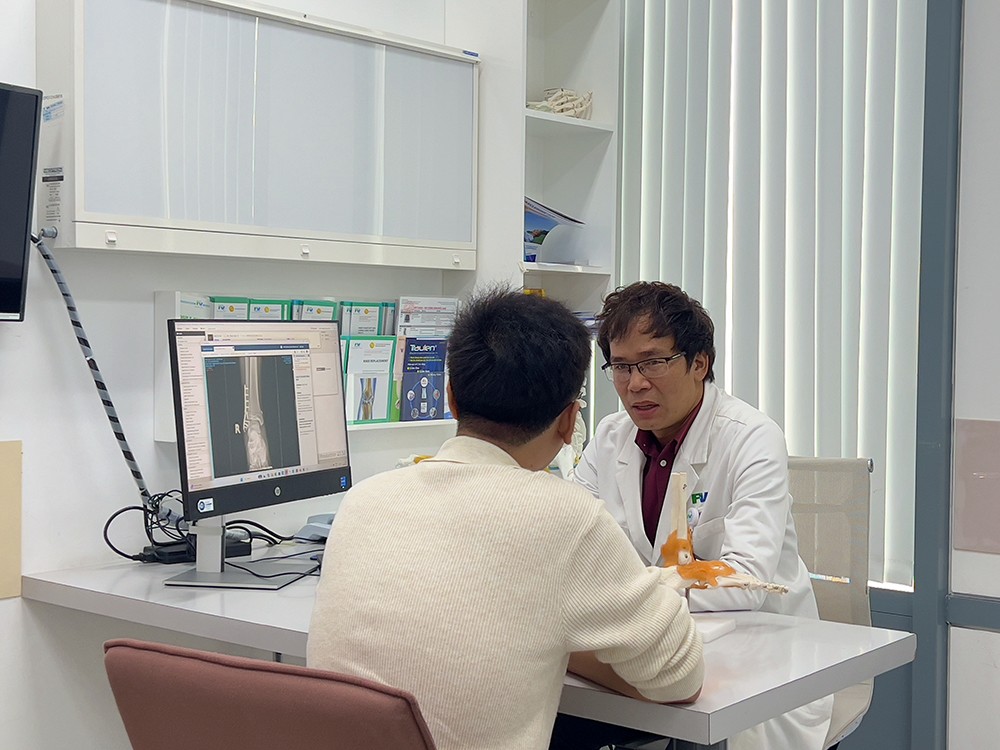 Bác sĩ chấn thương chỉnh hình của Bệnh viện FV cảnh báo về những chấn thương khi chơi Pickleball - 2