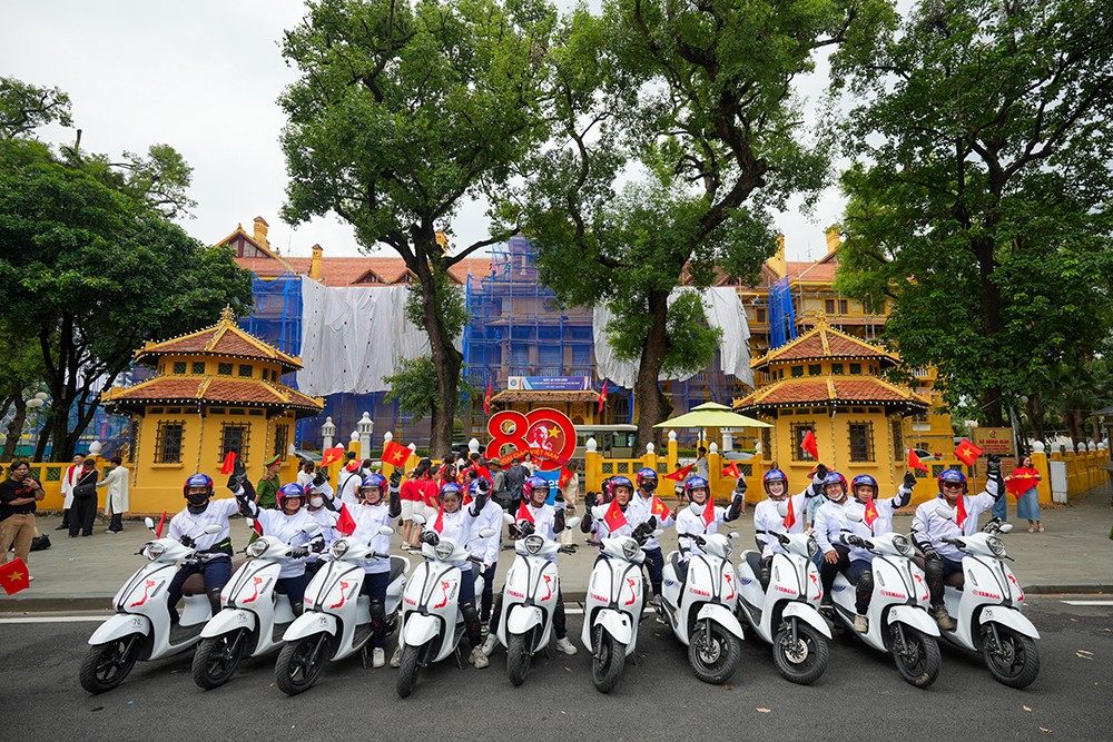 Chinh phục 3.300 km xuyên Việt cùng Yamaha Grande - 1