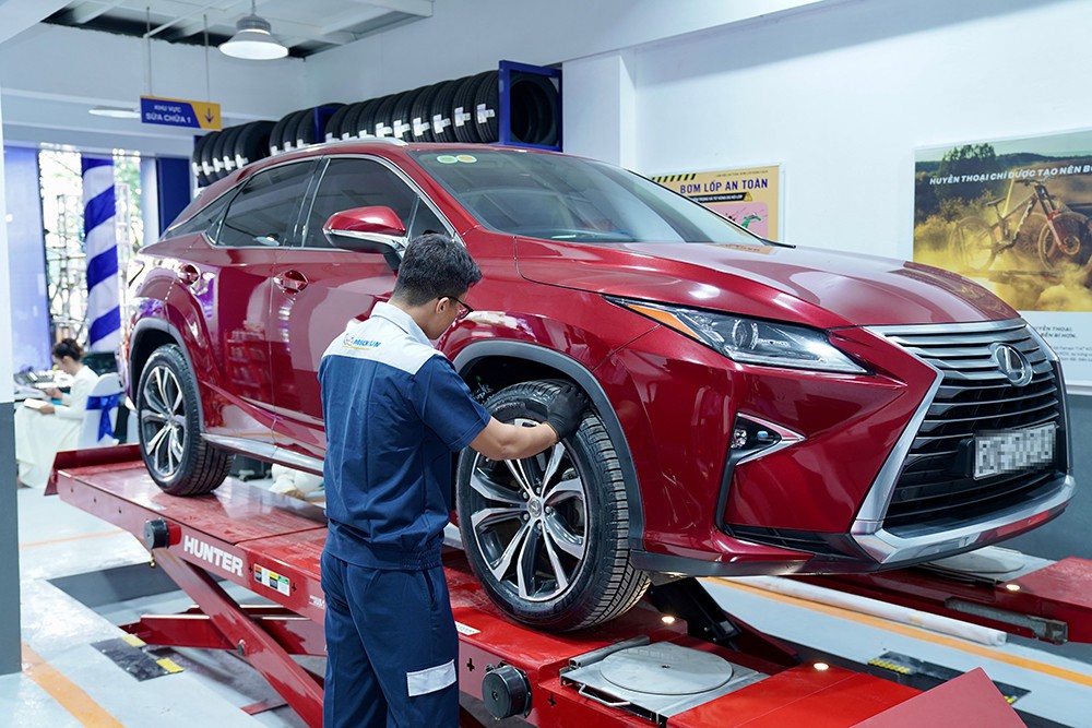 Hệ thống Michelin Car Service đạt 100 trung tâm tại Việt Nam theo mô hình “chuẩn nhanh một điểm đến” - 3