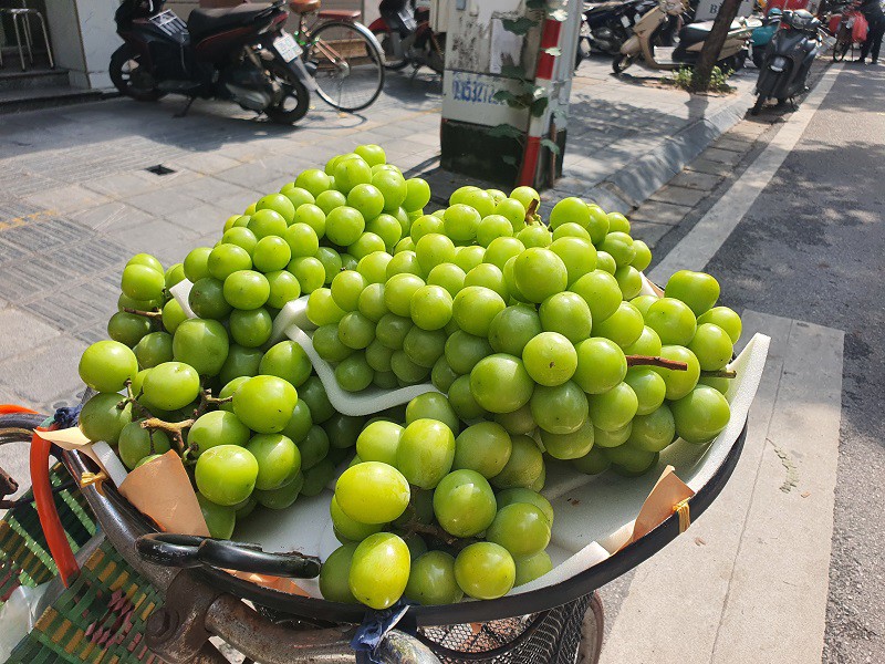 Loại quả “quý tộc” của Nhật Bản bán la liệt tại chợ Việt với giá "siêu rẻ", chỉ từ 35 nghìn đồng/kg - 4