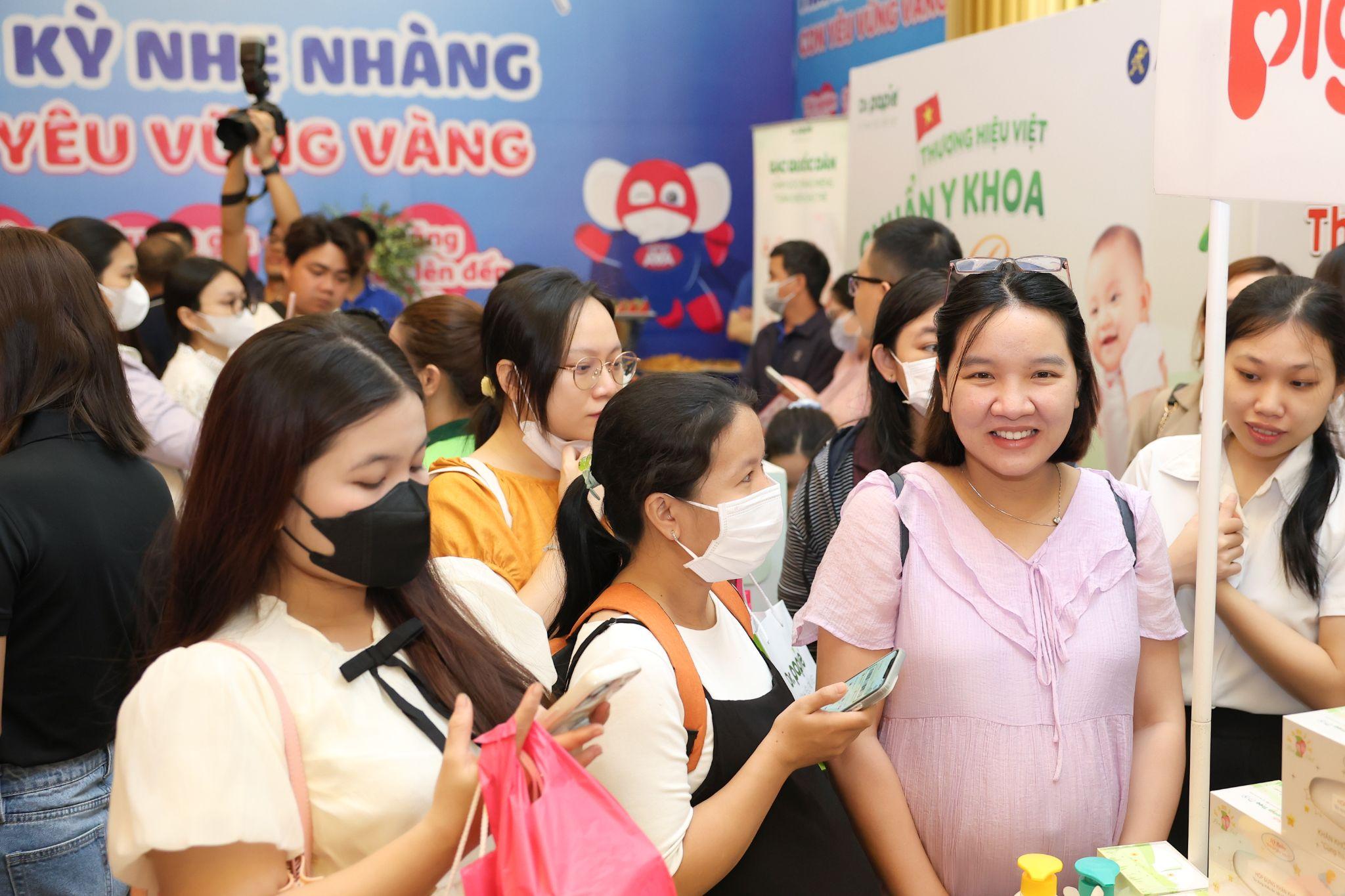 Hội thảo tiền sản AVAKids kết hợp Friso: Mở ra hành trình thai kỳ hạnh phúc cho hàng trăm mẹ bầu - 3
