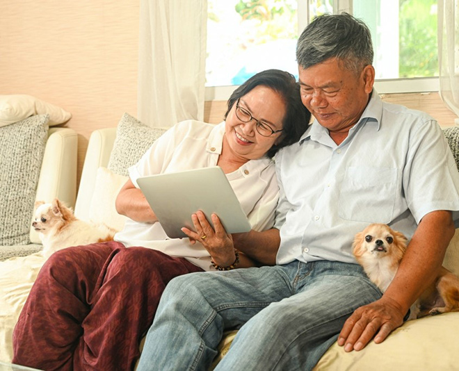 Mẹ chồng nằm liệt lở loét da hoại tử: Con dâu làm điều này khiến ai ai cũng bất ngờ - 1