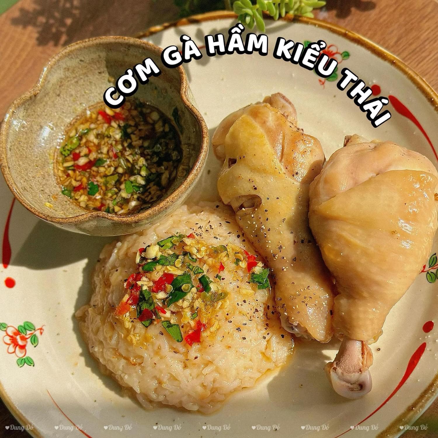 Món cơm gà hầm ngon "bá cháy", ăn cả con chưa đã thèm - 1
