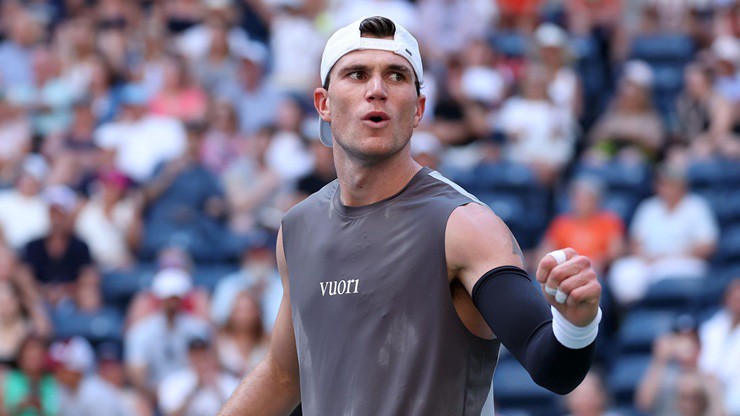 Hấp dẫn tennis US Open: Draper vượt khó ngày tái xuất, Rybakina thắng hủy diệt - 1