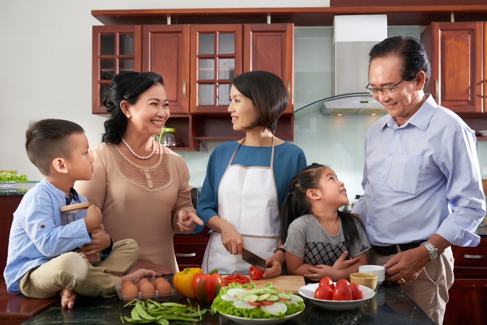 Sức khỏe cha mẹ – món quà giản dị nhưng ý nghĩa mùa Vu Lan - 2