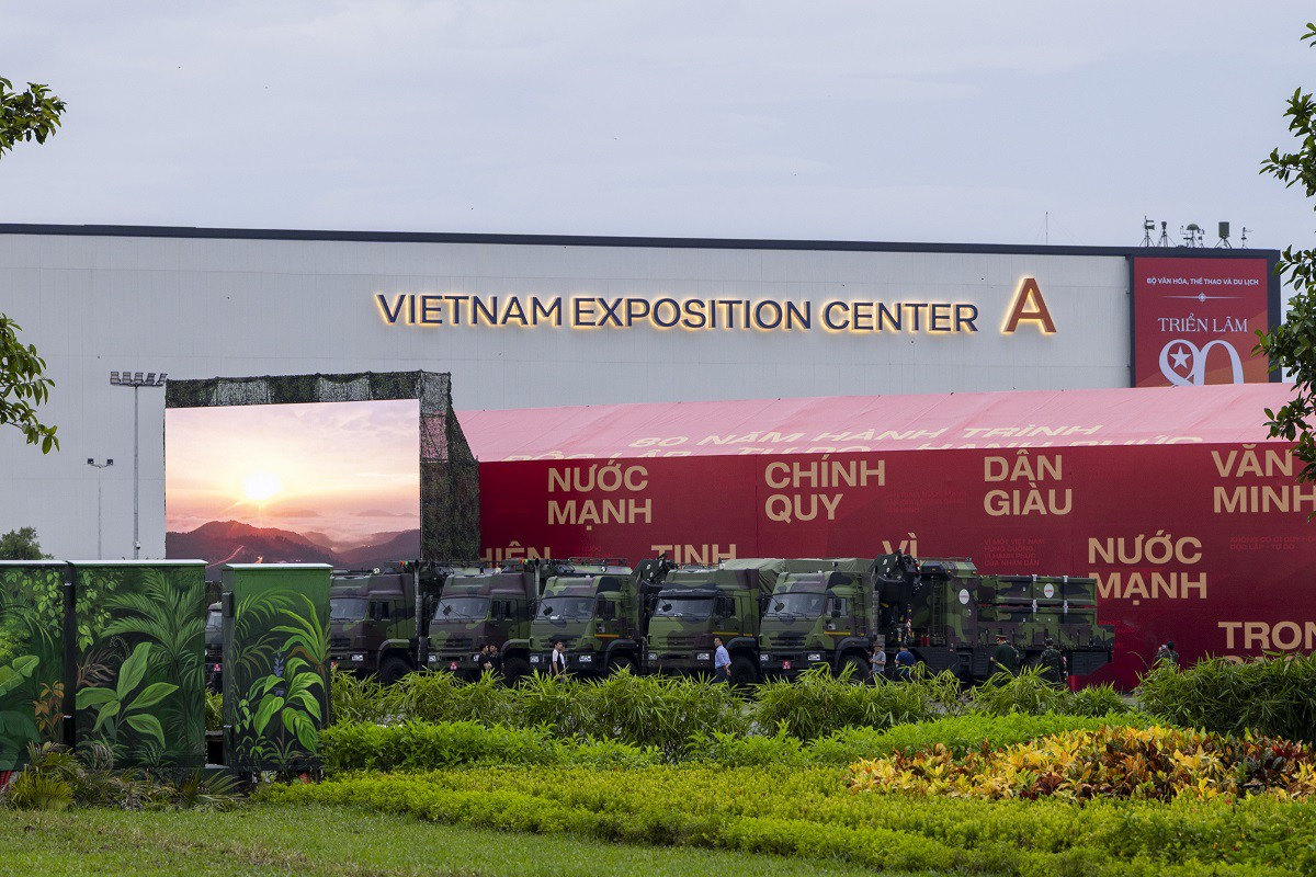 “Ngược dòng lịch sử, chạm tay tương lai” tại Triển lãm lớn nhất lịch sử mừng 80 năm Quốc khánh - 5