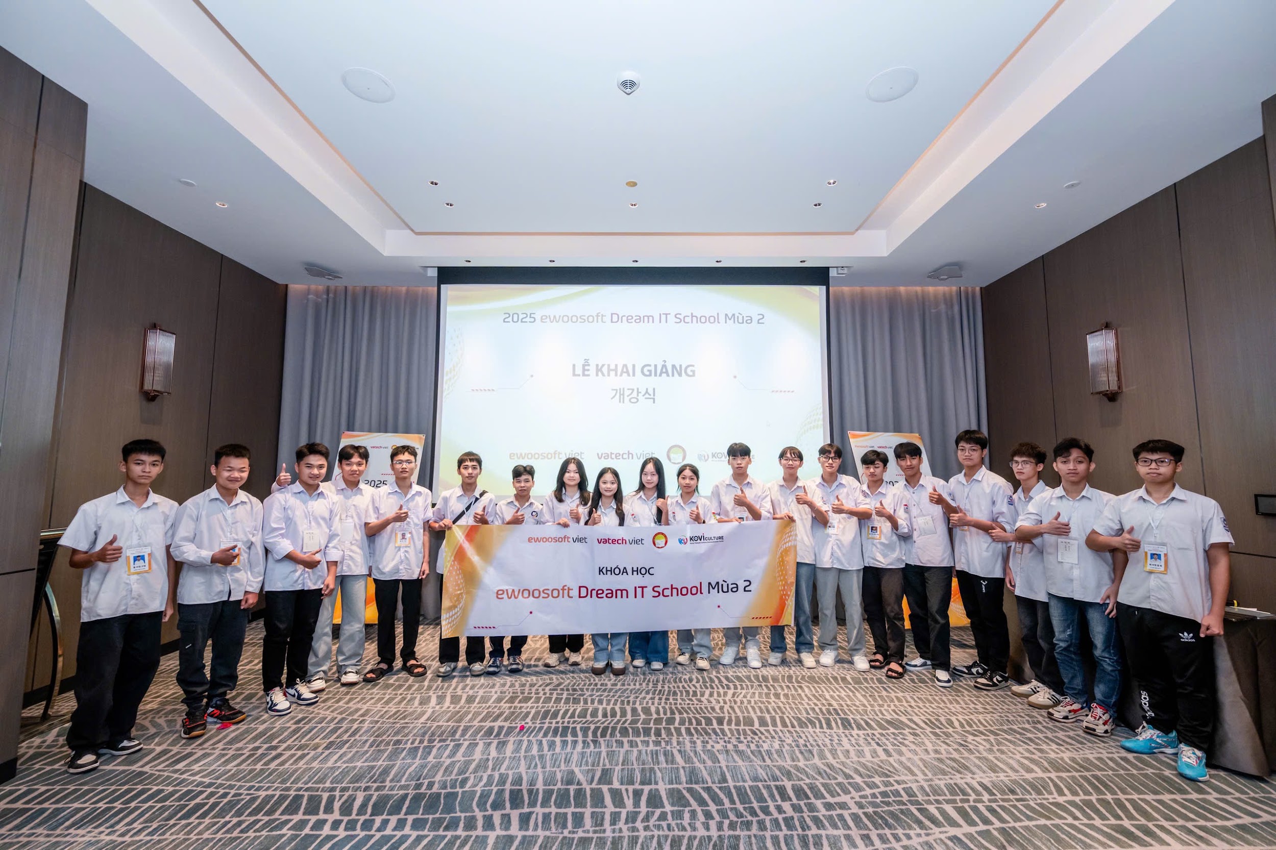 Vatech Networks khai giảng “Khóa học Công nghệ thông tin Ước mơ ewoosoft” mùa 2 - 2