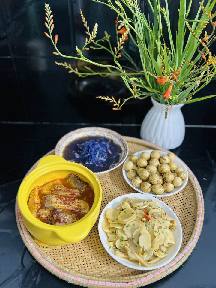 Thực đơn cơm nhà ngon lành, bổ dưỡng của bà mẹ 3 con - 12