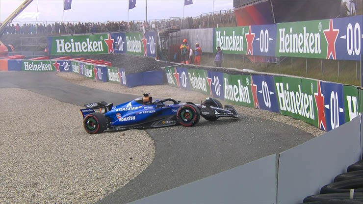 Đua xe F1, Dutch GP: Ba lần cờ đỏ xuất hiện, bất ngờ Aston Martin thách thức McLaren - 6