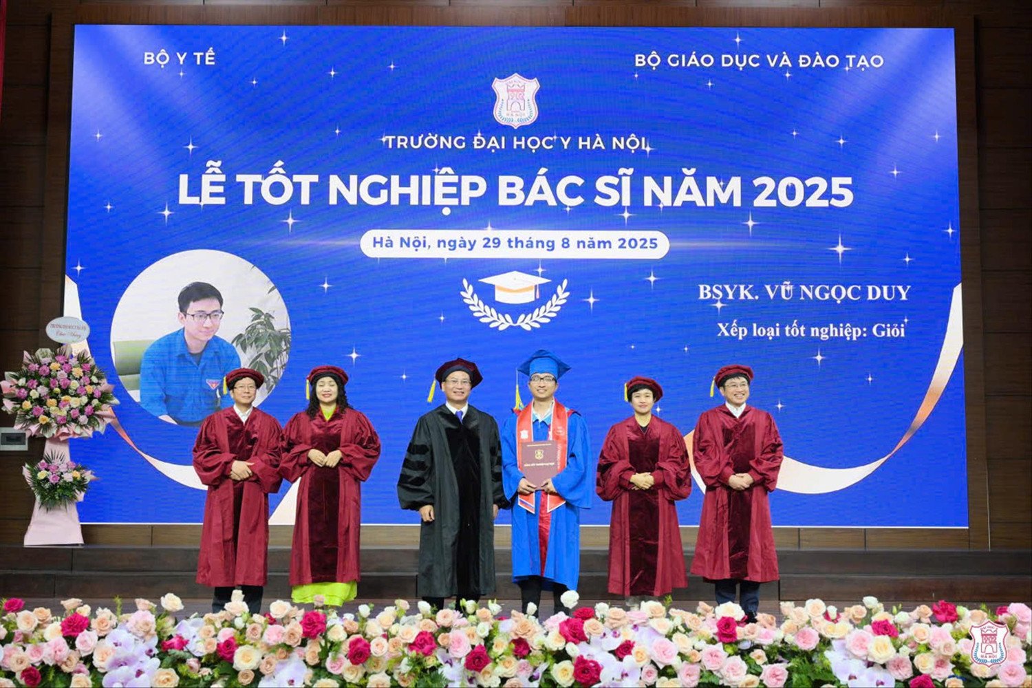 PGS. Nguyễn Lân Hiếu nói về màn đấu trí chọn chuyên ngành bác sĩ nội trú đang hot trên MXH - 1