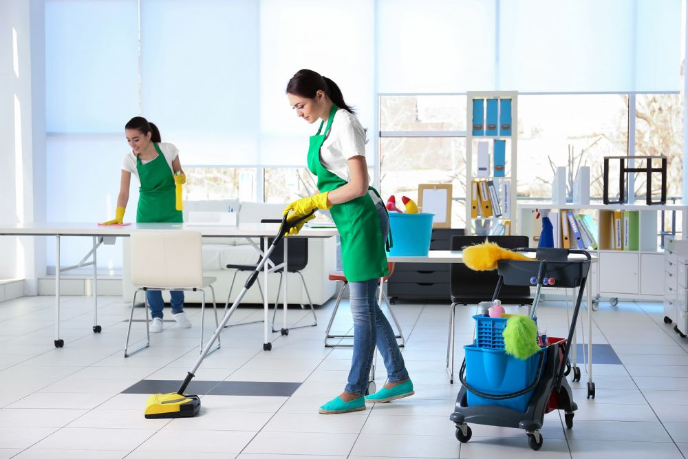 Đằng sau dịch vụ vệ sinh công nghiệp: Đầu tư đáng giá cho không gian và sức khỏe? - 1
