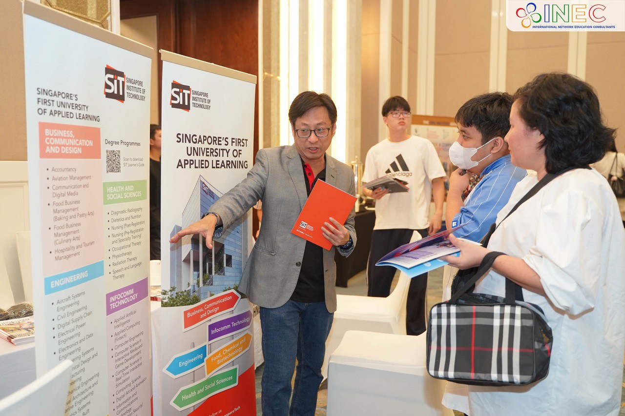 Săn học bổng ASEAN tại Triển lãm Giáo dục Công lập Singapore 2025 - 5