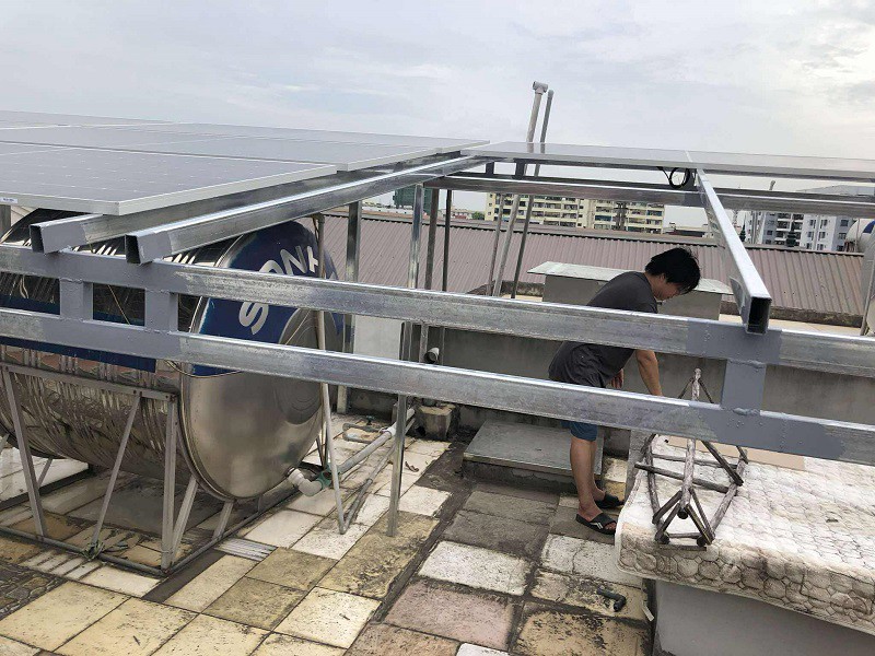Hoá đơn tiền điện khoảng 2 triệu đồng/tháng, lắp điện mặt trời mái nhà hết bao nhiêu tiền? - 5