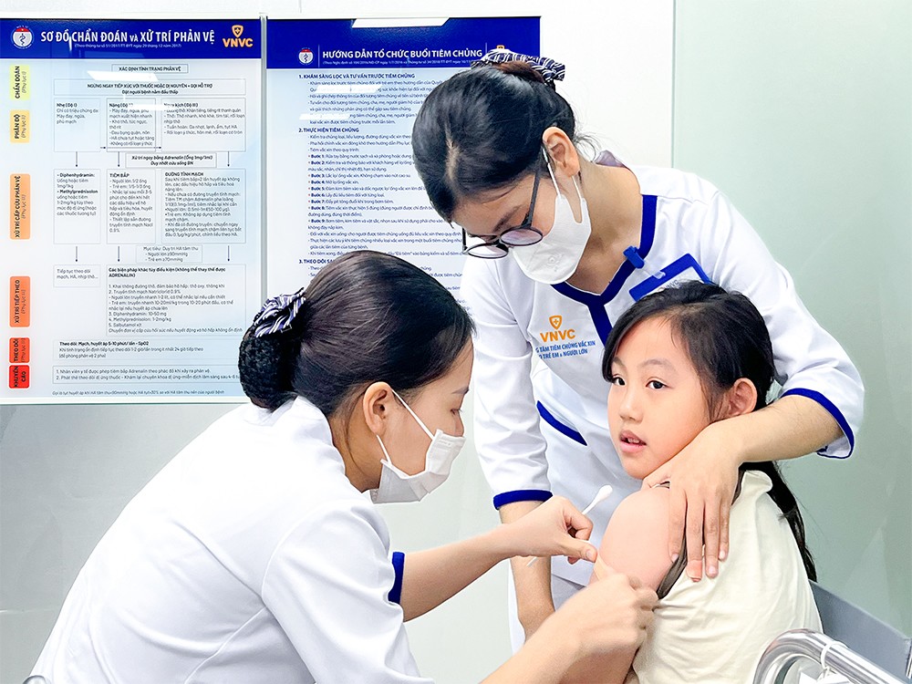 Nga chuyển giao nhiều loại thuốc sinh học cho Nhà máy Vắc xin và Sinh phẩm VNVC của Việt Nam - 3