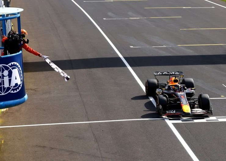 Đua xe F1, thống kê Italian GP: Verstappen thay Hamilton làm “kỷ lục gia” tại Monza - 1