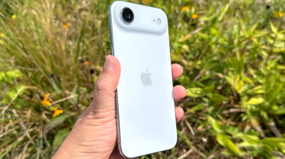 iPhone Air siêu mỏng có pin "trâu" tới mức nào? - 1