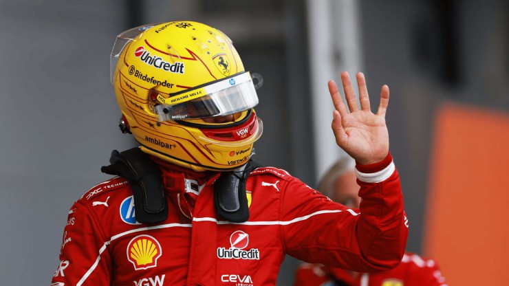 Đua xe F1, Azerbaijan GP: Verstappen giành pole trong phiên chạy dài kỉ lục - 3