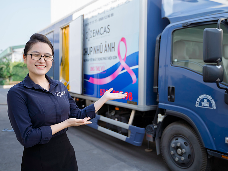 EMCAS thực hiện tầm soát ung thư vú miễn phí, chung tay vì sức khỏe phụ nữ Việt - 3