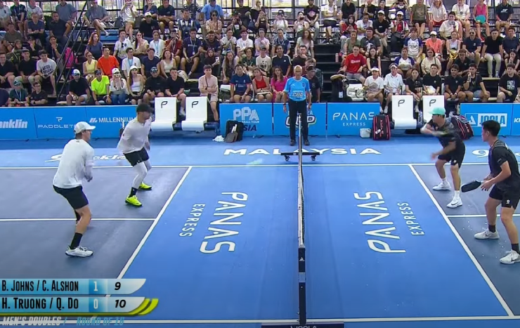 Sao Việt gây sốc pickleball: Thắng đôi số 1 thế giới 1 set, giật vé lịch sử bán kết PPA Cup - 1
