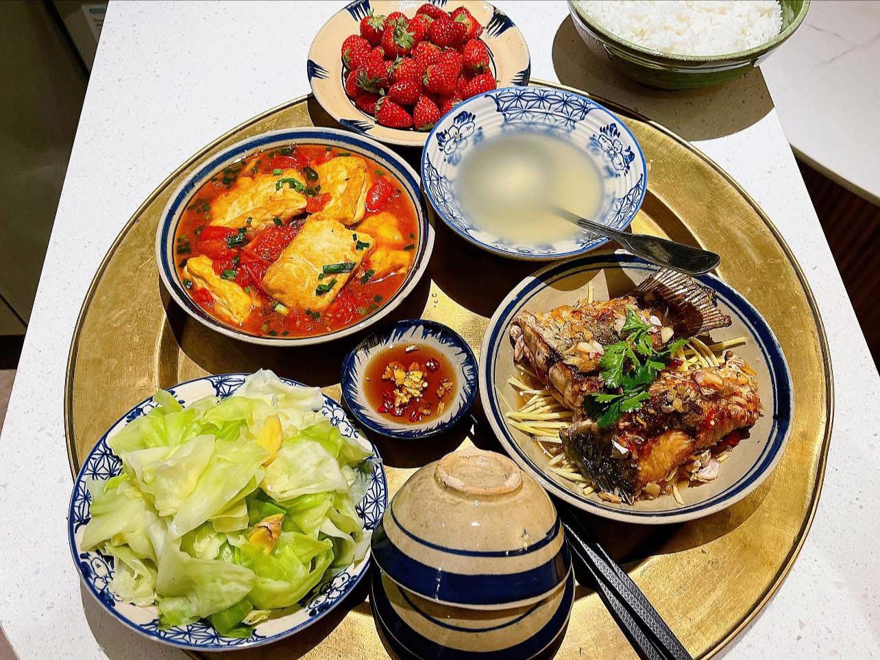 Cuối tuần chưa biết ăn gì, học ngay những mâm cơm nhà tuyệt ngon của mẹ đảm xứ Nghệ - 11