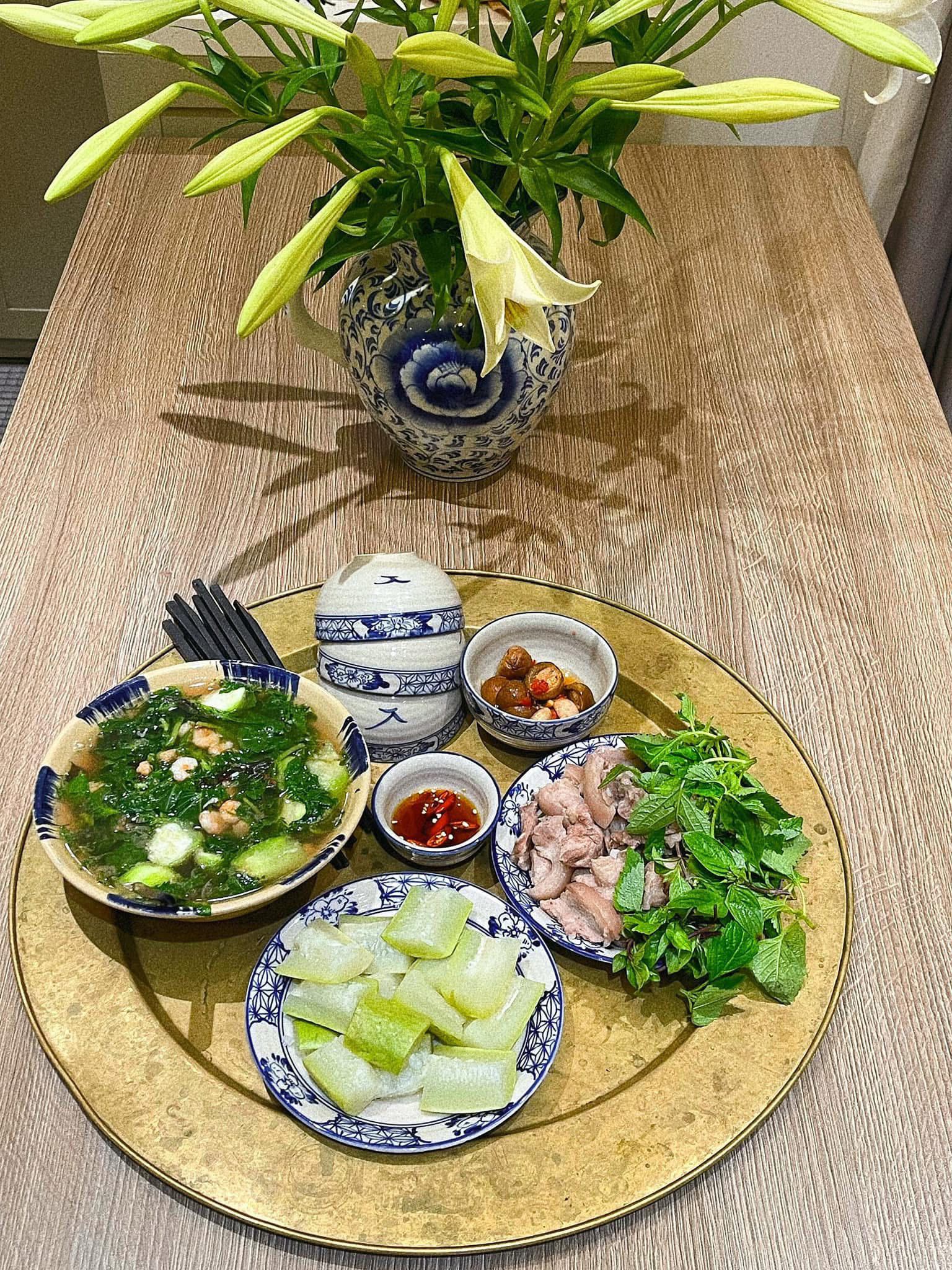 Cuối tuần chưa biết ăn gì, học ngay những mâm cơm nhà tuyệt ngon của mẹ đảm xứ Nghệ - 16