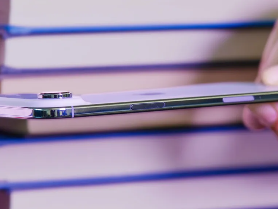 Danh sách iPhone tốt nhất năm 2025 theo chuyên gia - 3