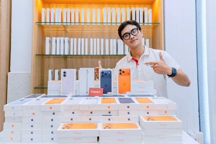 iPhone 17 vừa ra mắt, iPhone cũ giá thấp "chạm đáy" từ 3,3 triệu đồng - 1