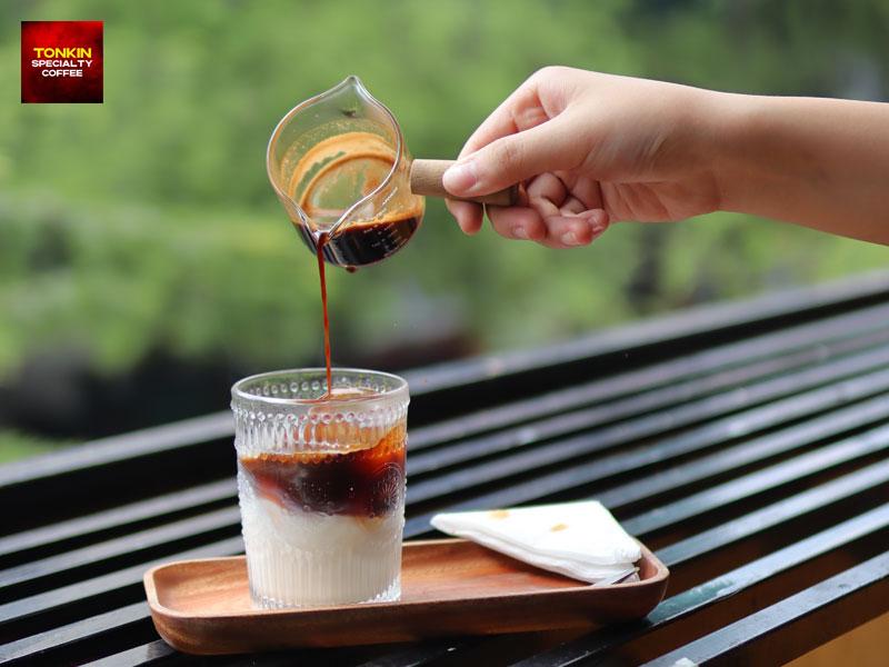 Tonkin Coffee kể chuyện cà phê Việt giữa lòng Sài Gòn - 1