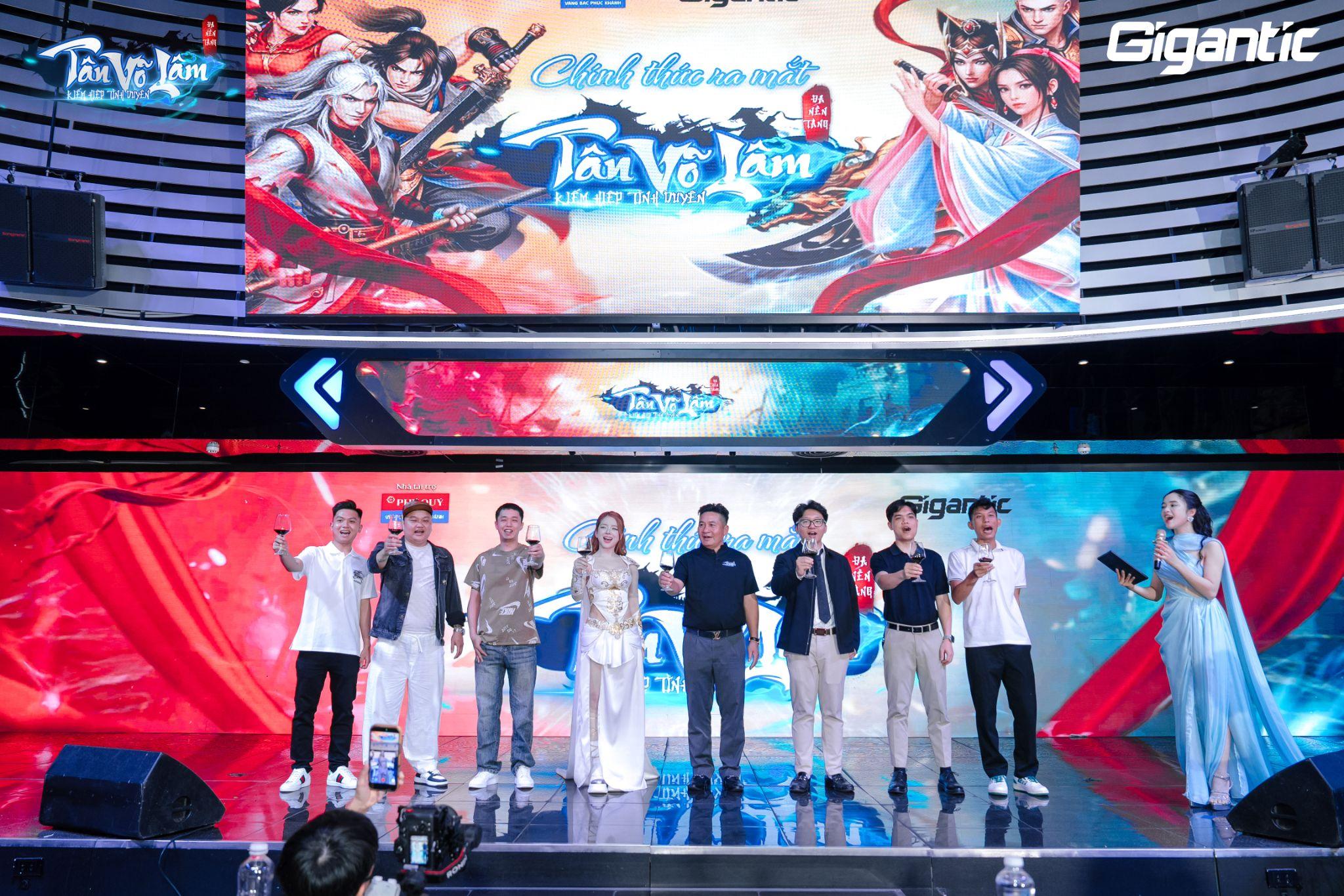 Lột xác khỏi hình ảnh nữ hoàng EDM, DJ Mie hóa thân thành Nữ Hiệp tuyệt đẹp trong tựa game kiếm hiệp hot nhất hôm nay - 5