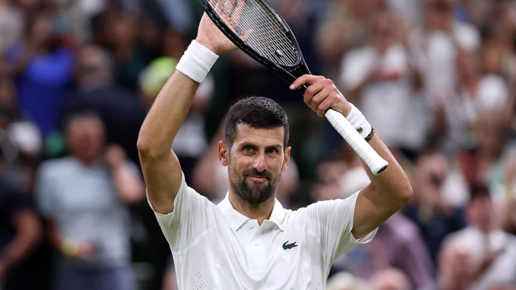 Djokovic phá kỷ lục vĩ đại của Federer, Sinner gieo nỗi sợ khắp Wimbledon - 1