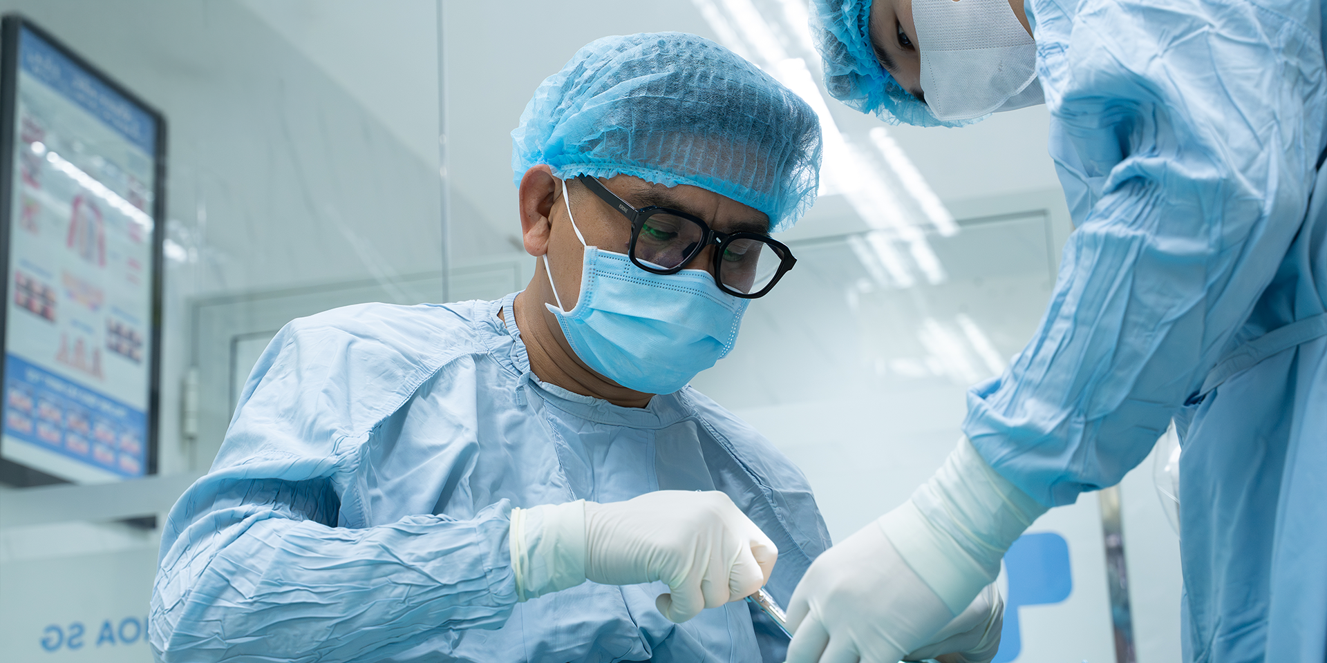 Implant không lật vạt: Xu hướng điều trị ít xâm lấn của nha khoa hiện đại - 3