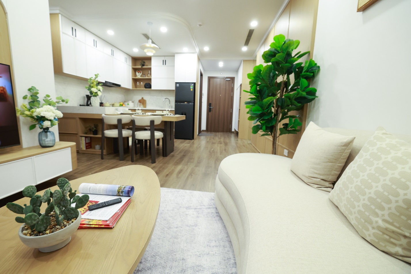 Sở hữu căn hộ sắp cất nóc tại Hải Phòng không lo áp lực tài chính - 1