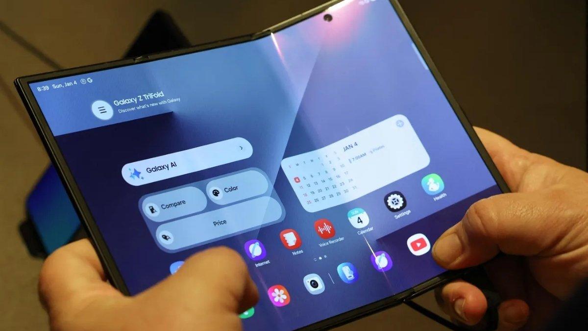 Từ AI đến đa nhiệm, Samsung Galaxy Z Fold 8 Ultra mở ra cách sử dụng smartphone hoàn toàn mới - 1