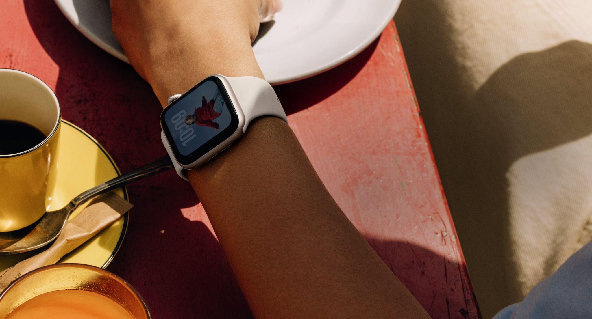 Mua luôn Apple Watch Ultra 3 hay chọn SE 3 cho kinh tế? - 1