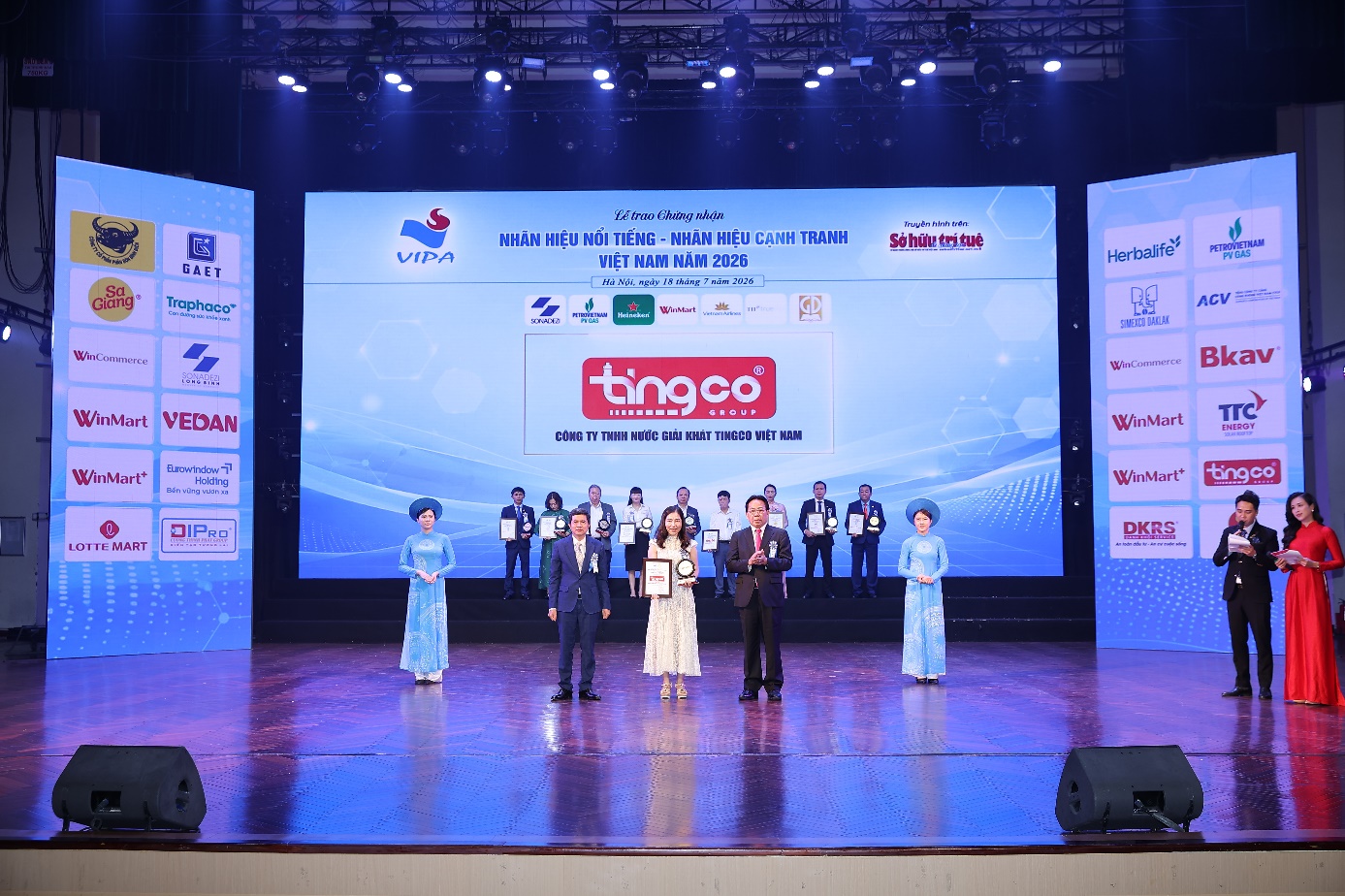Tingco được vinh danh Top 10 Nhãn hiệu nổi tiếng Việt Nam ngành Thực phẩm – Đồ uống năm 2026 - 1