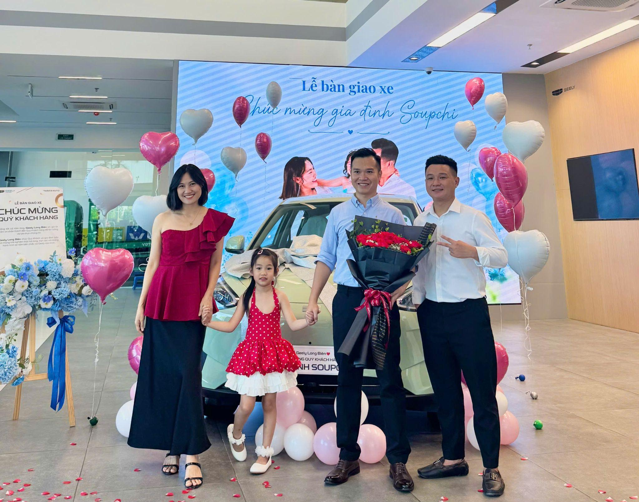 Từ Geely EX2 đến chiếc cúp pickleball: Khi mua xe là điểm bắt đầu của một hành trình trải nghiệm - 2