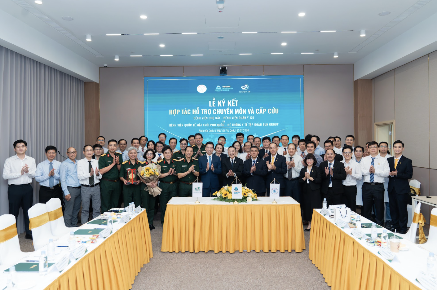 Tăng cường liên kết với các bệnh viện tuyến cuối, y tế Đặc khu Phú Quốc chuyển mình hướng tới tầm vóc quốc tế - 1