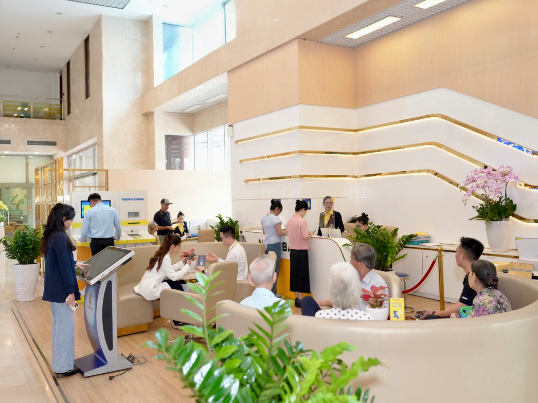 Lợi nhuận Nam A Bank tăng 25%, chất lượng tài sản cải thiện rõ nét trong 6 tháng đầu năm - 1