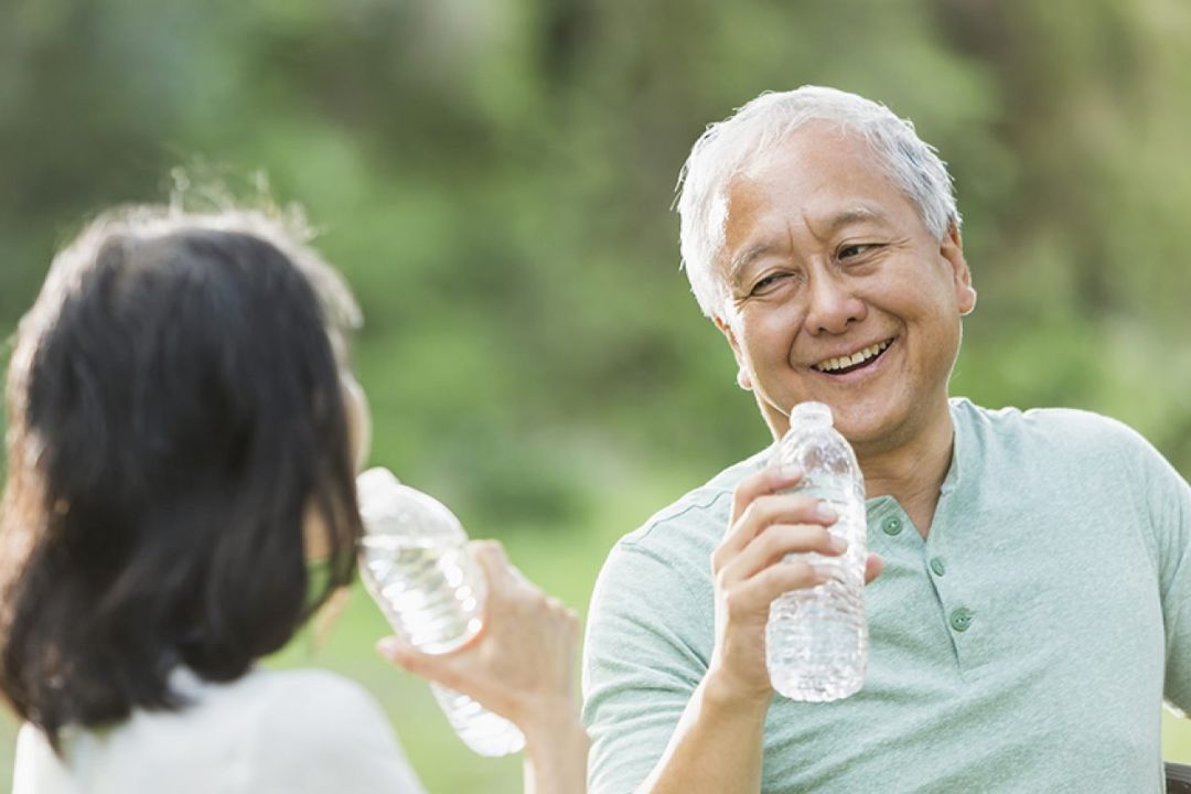 Muốn ho giảm nhanh, đờm dễ khạc hơn: Nhiều người duy trì làm việc này mỗi ngày - 1