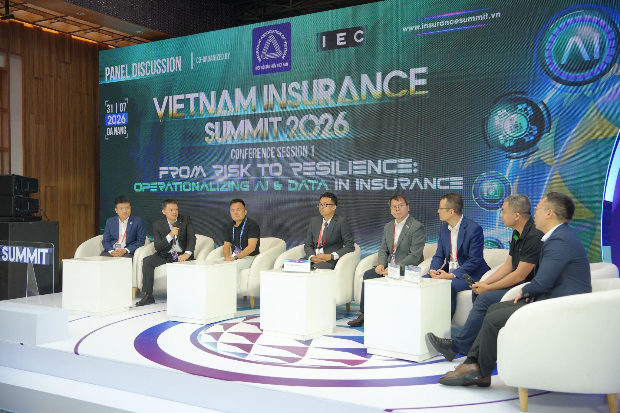 Công nghệ AI từ OPES gây ấn tượng tại Vietnam Insurance Summit 2026 - 2