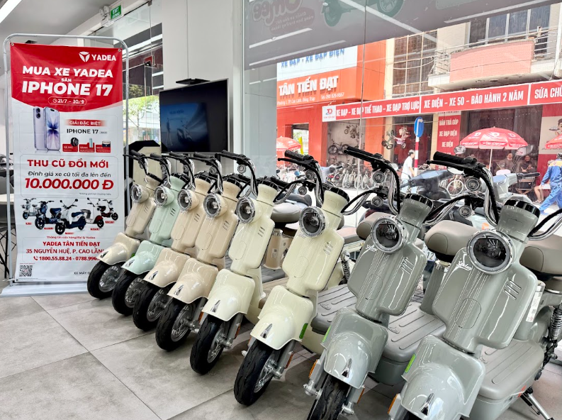 Mùa tựu trường 2026: Xe máy điện trở thành lựa chọn của nhiều gia đình nhờ công nghệ và chi phí sử dụng - 1
