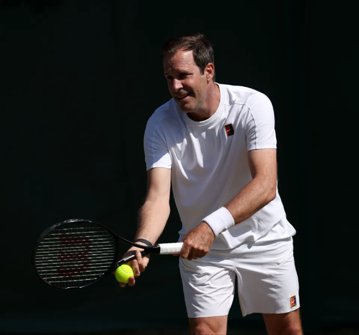 Huyền thoại MU chê bai tennis gây tranh cãi, bị công khai thách đấu - 2