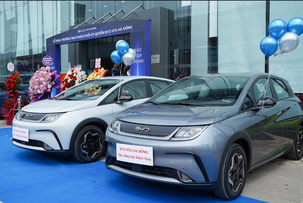 BYD HTA Hà Đông chính thức khai trương showroom, lan tỏa xu hướng di chuyển xanh đến khu vực phía Tây Thủ đô - 2